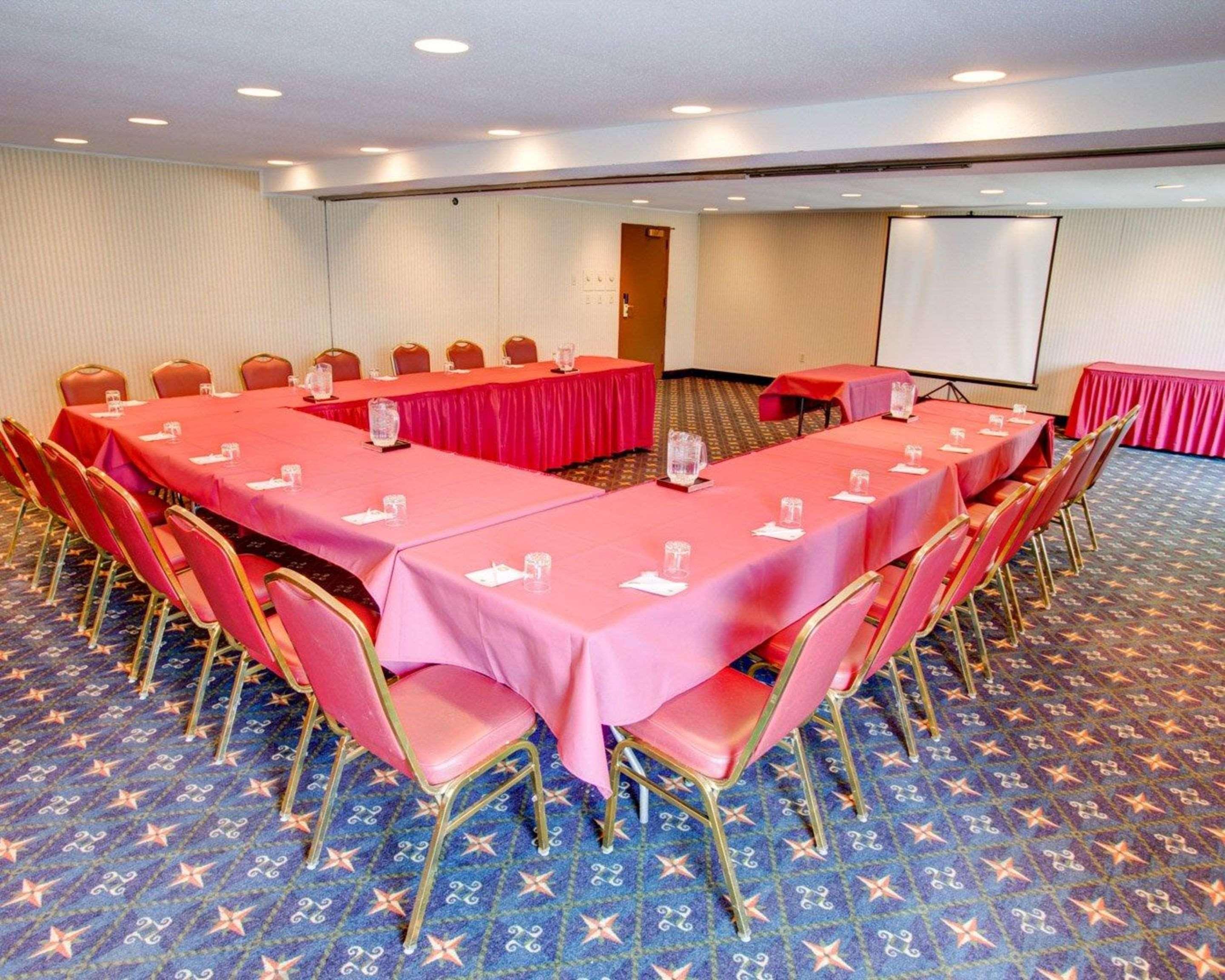 Inn Comfort Conference Center 3*
